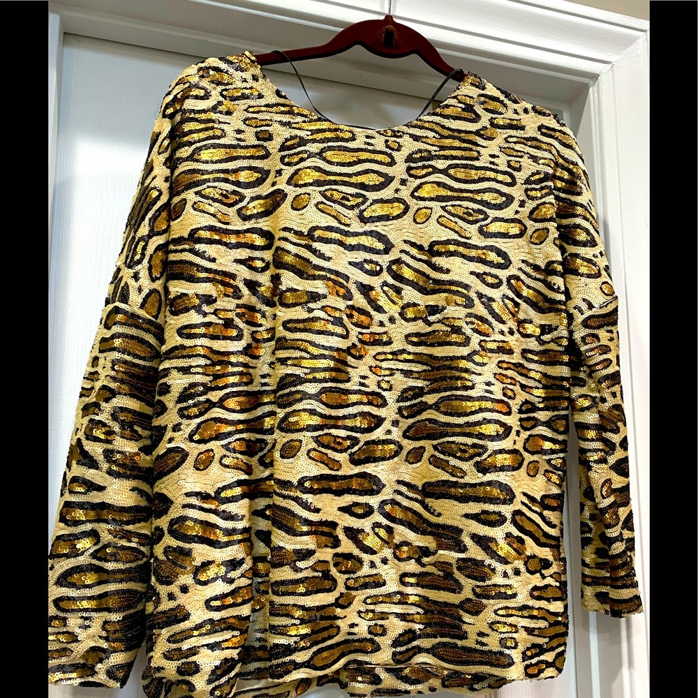 Ladies Leopard print sequined Top
